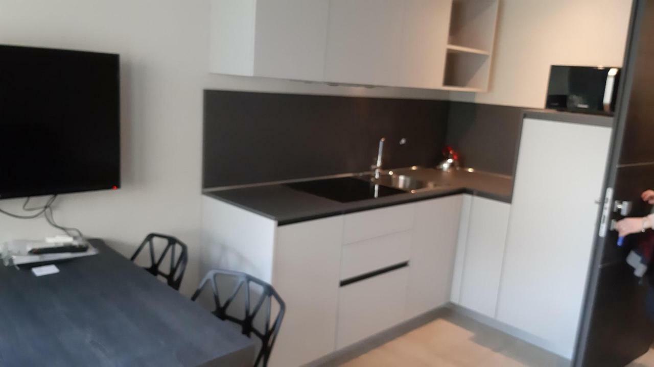 Astoria Living Apartments Болонья Екстер'єр фото