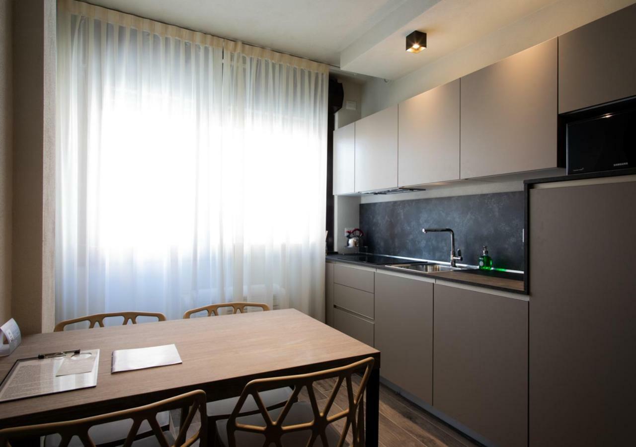 Astoria Living Apartments Болонья Екстер'єр фото